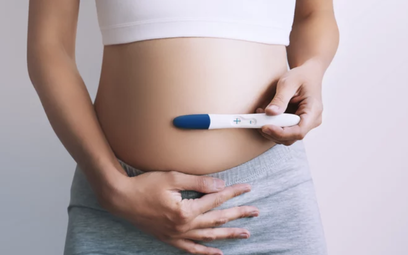 03 tháng đầu mang thai nên làm gì?