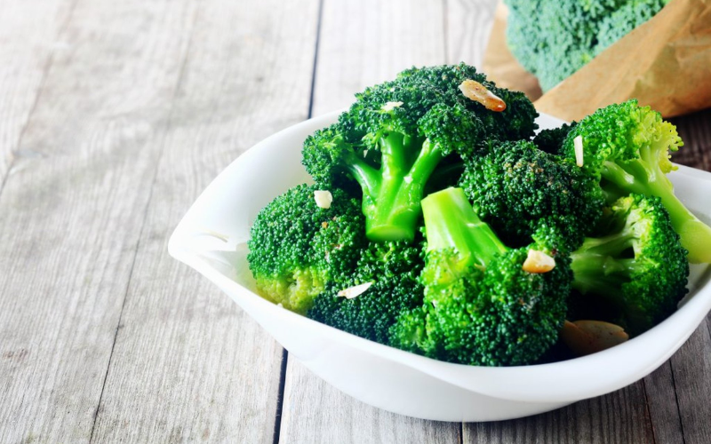 Dinh dưỡng trong giai đoạn đầu của thai kỳ (ba tháng đầu tiên)