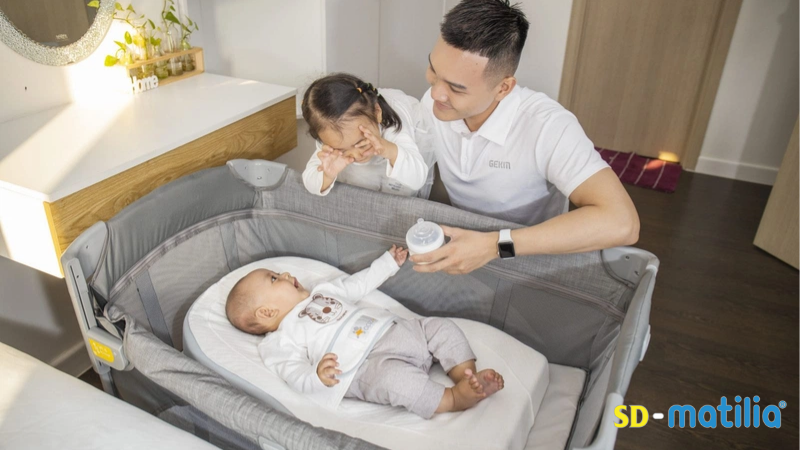 Có thể tiết kiệm ngân sách mua sắm cho con bằng cách xin lại đồ dùng từ họ hàng