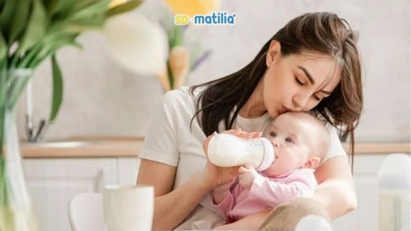 Làm Gì Khi Mẹ Thiếu Sữa Cho Con Bú Sau Khi Sinh - 5