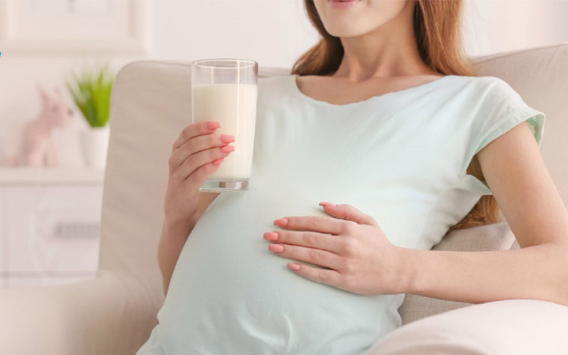 Uống sữa bầu có làm mẹ tăng cân không?